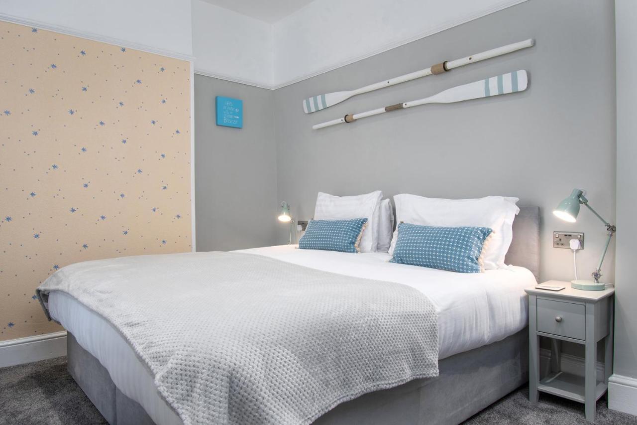 Beachside Guest House Лландидно Экстерьер фото
